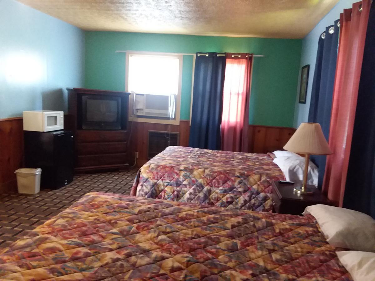 Scenic River Inn Motel Wartburg Exterior foto